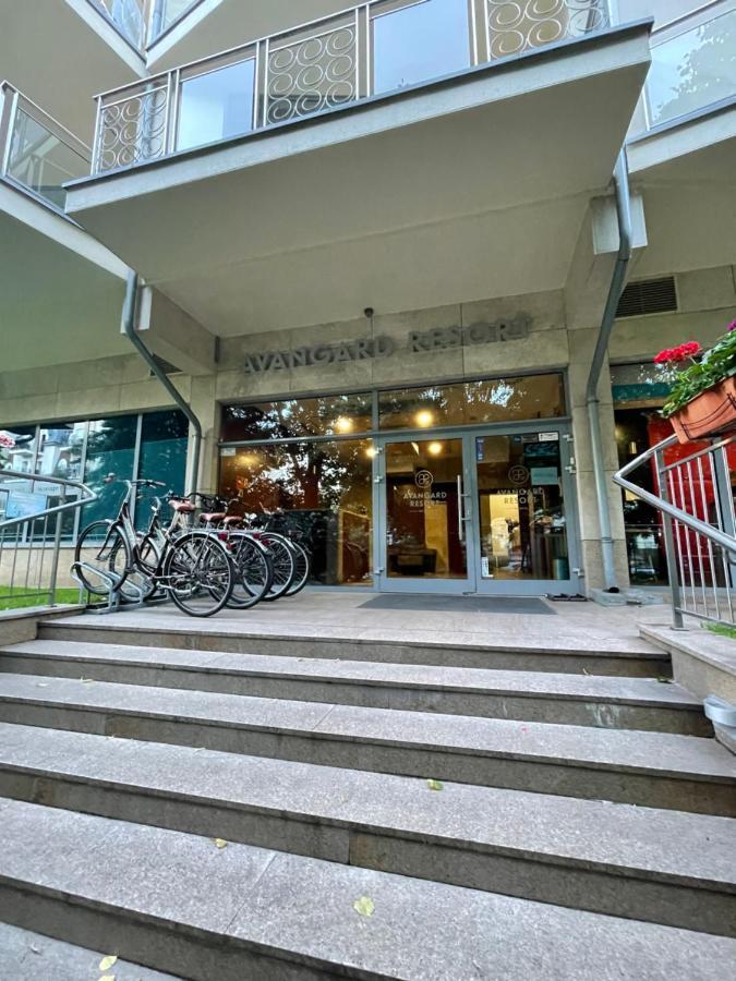 Avangard Prestige Свиноуйсьце Экстерьер фото